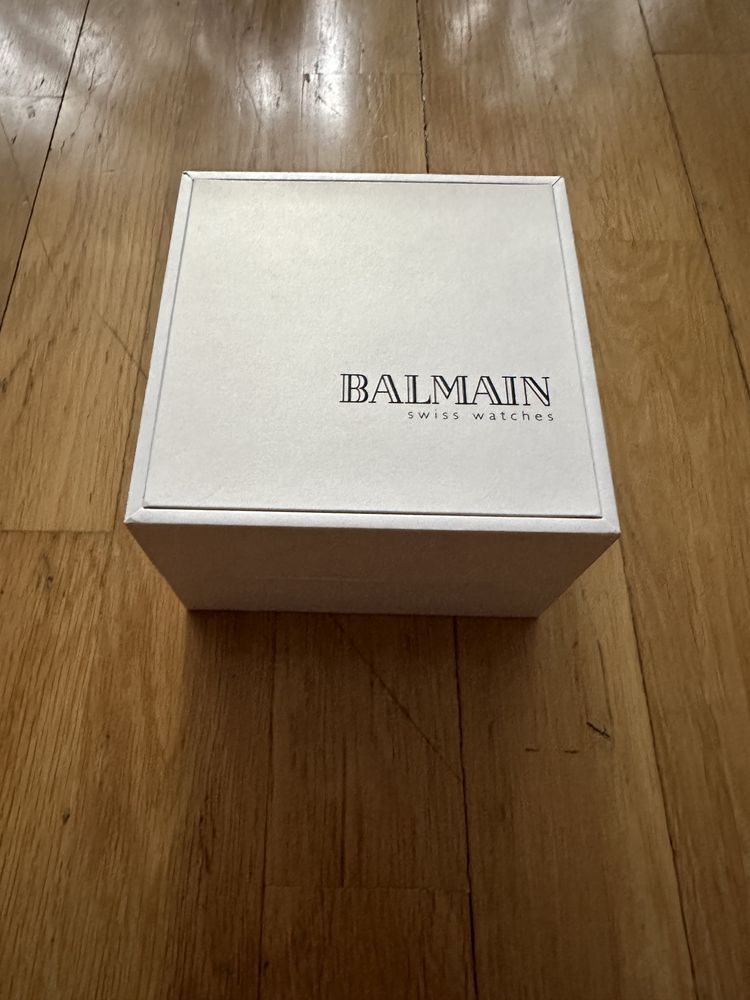 Продам оригинальную коробку из-под часов Balmain