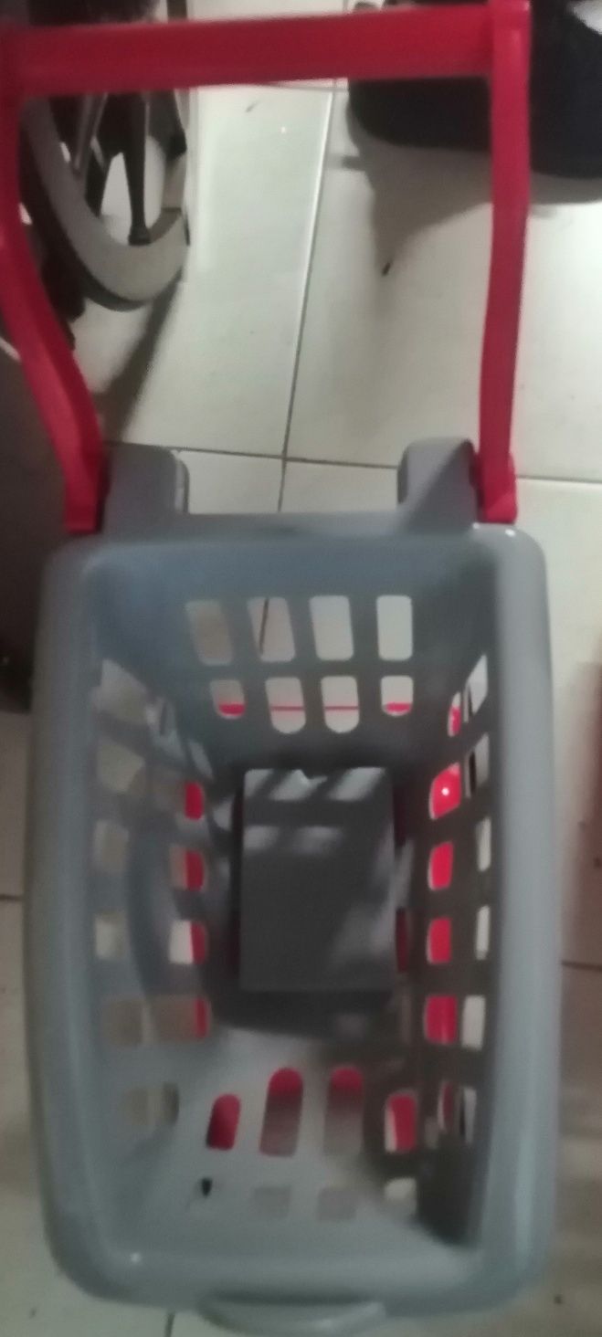 Carrinho de compras de brincar