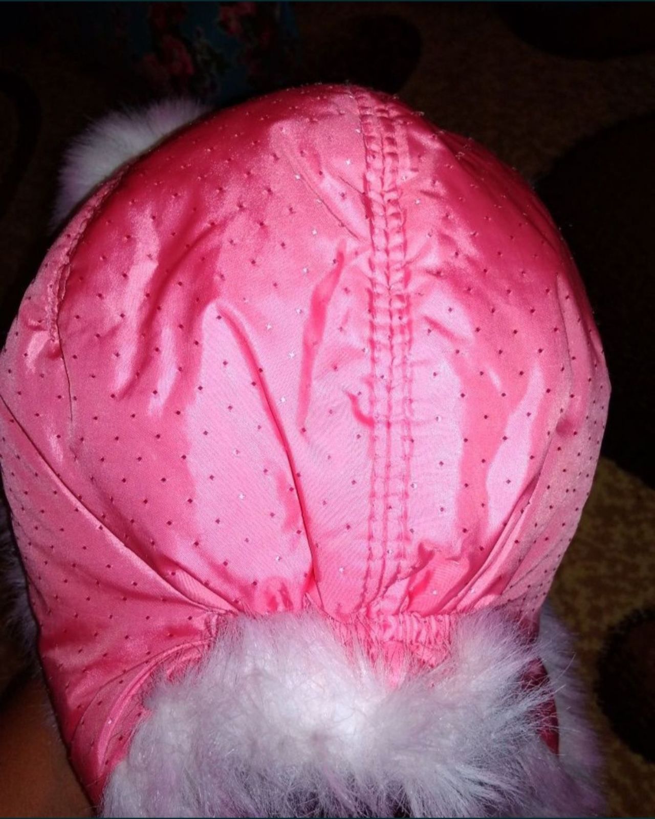 Шикарна зимова шапка для дівчинки