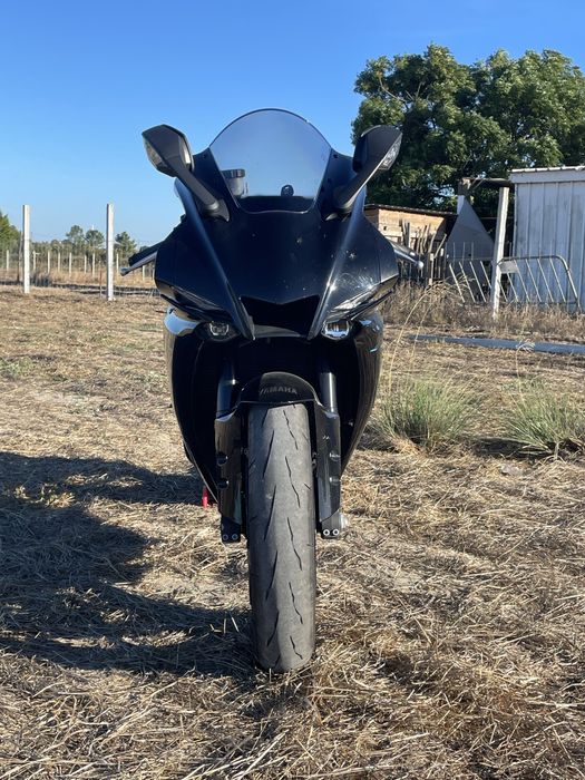 Yamaha R1 2023 - Como Nova!