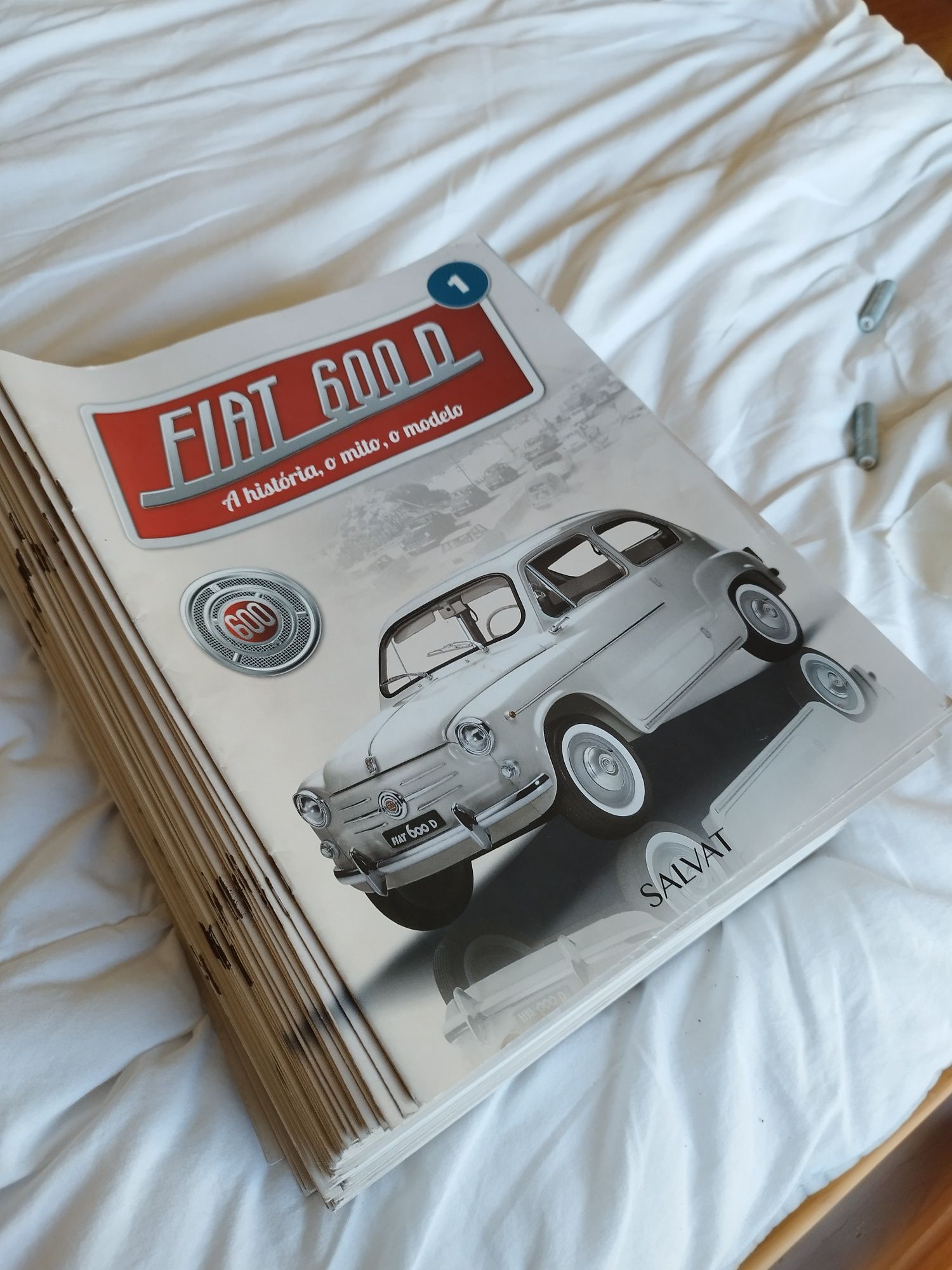 Fiat 600 de coleção Salvat escala 1/8