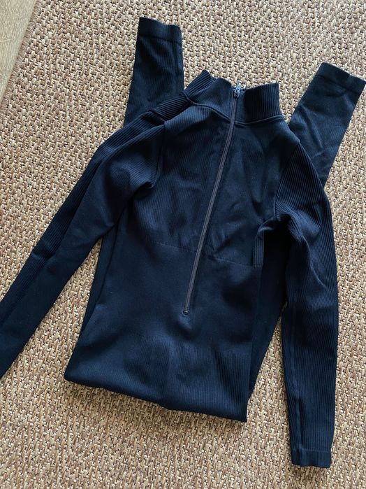 Czarny kombinezon nylon elastan mega wyszczuplający dopasowujący nowy