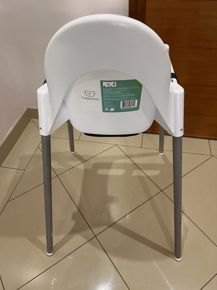 Cadeira de refeicoes para crianca