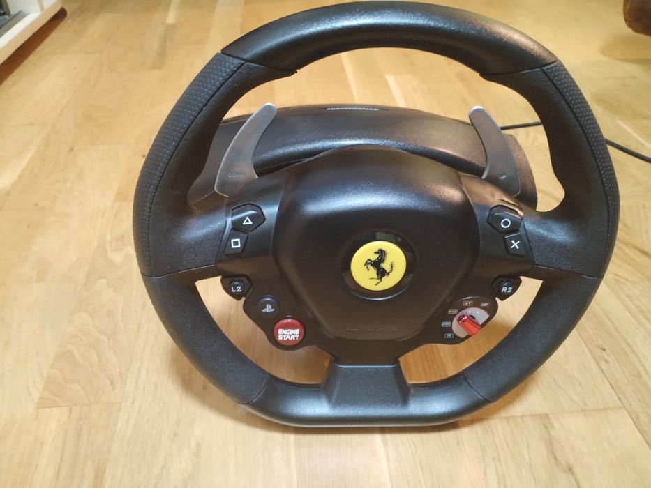 Кермо в масштабі 8:10 керма Ferrari від Thrustmaster 488 GTB