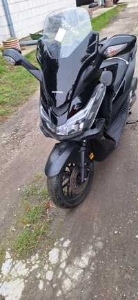 Skuter Honda Forza 125  2018r TRANSPORT