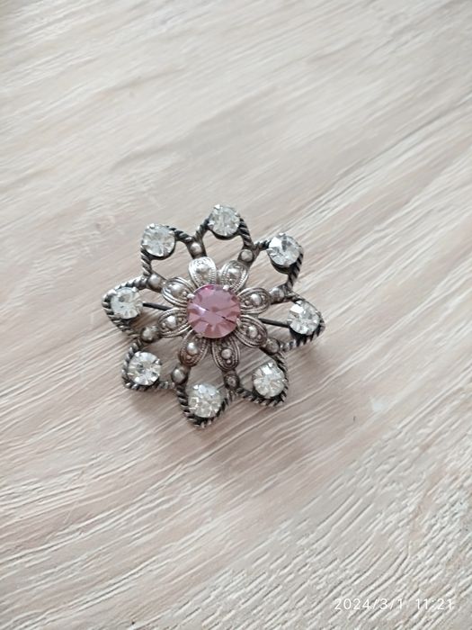 Винтажная серебряная брошь ,подвеска .