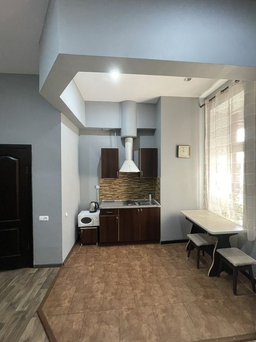 Сдам квартиру посуточно, почасово.Центр район Дет,обл.больницы