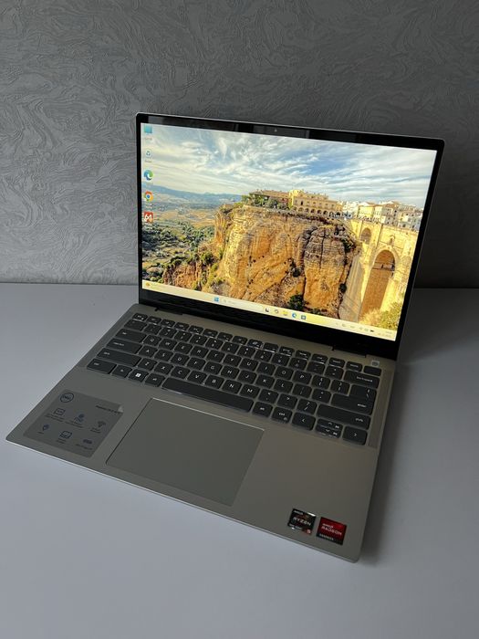 Dell Inspirion 14 7435 (сенсор 360) Ryzen 5 7530u, 8RAM/512SSD