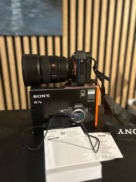 APARAT SONY A7 III / niski przebieg: 1600 Stan jak nowy, gwarancja /