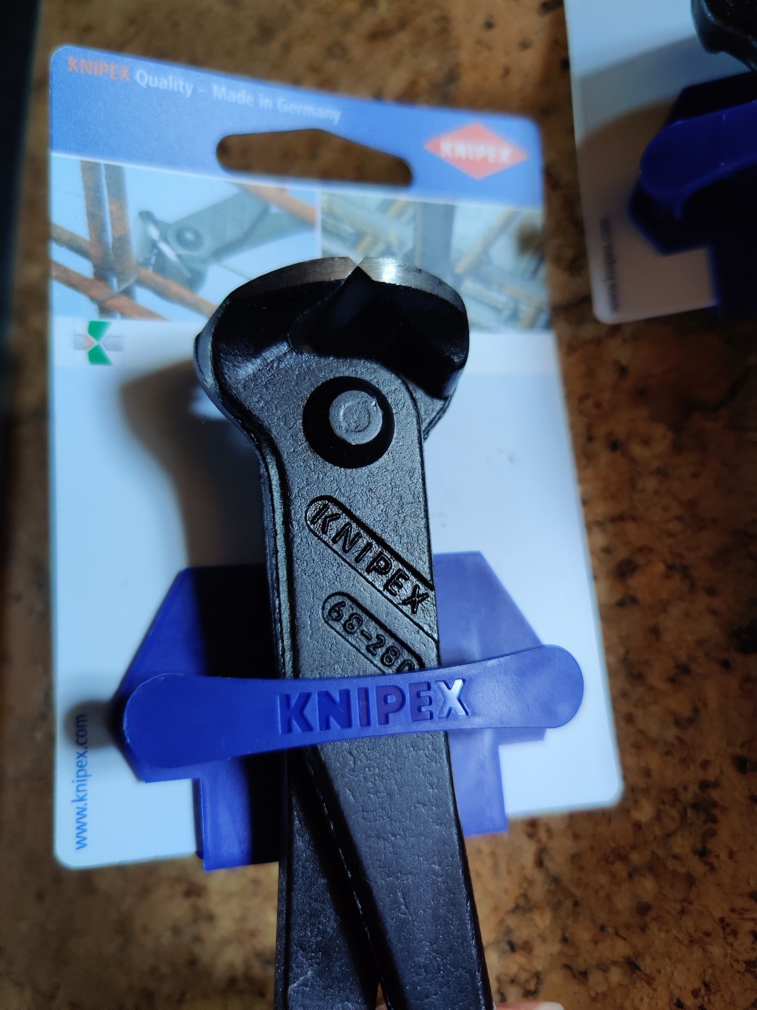 Cęgi Knipex 68. 01. 280. Dostępnych 5szt.