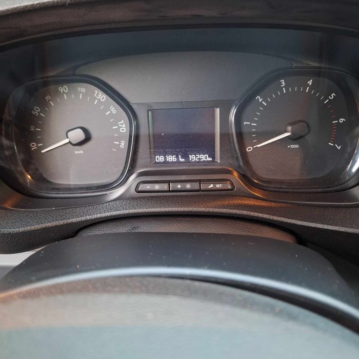 Toyota Proace niski przebieg