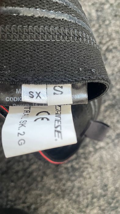 Ochraniacze kolan Dainese nowe nakolanniki enduro mtb motor rower