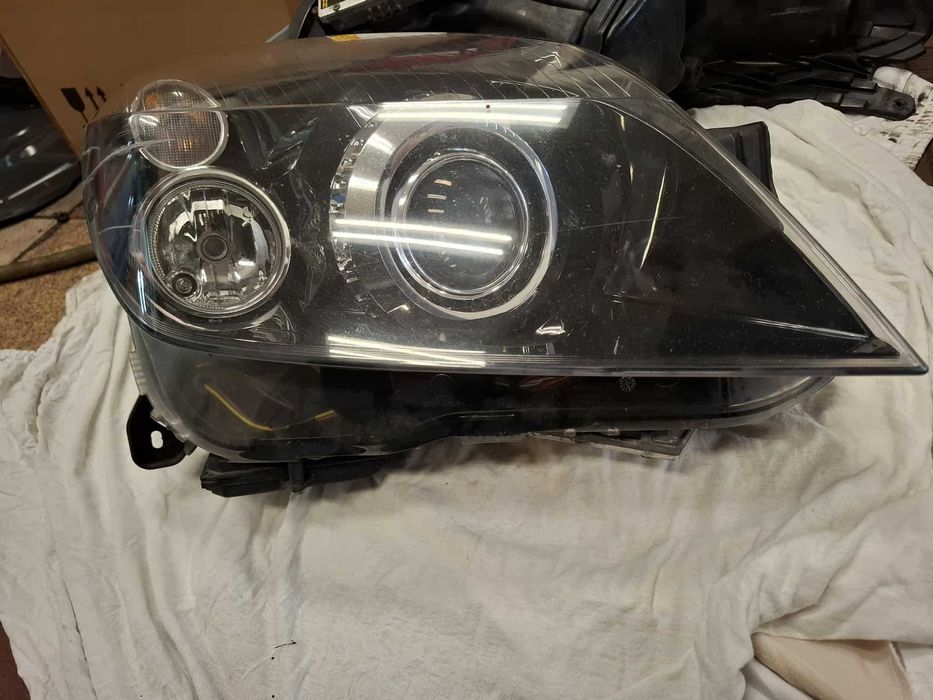 Lampa prawa przednia prawy przód BIXENON SKRĘTNY OPEL ASTRA H europa