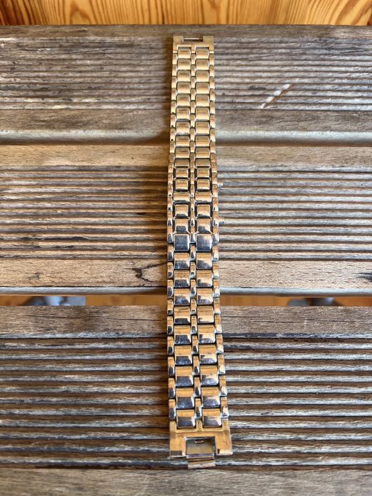 Sprzedam ciekawy elektroniczny zegarek, vintage