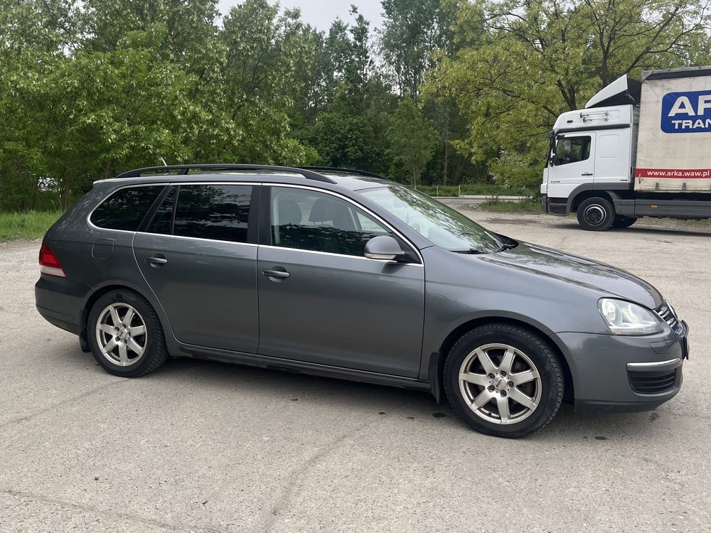 Volkswagen Golf V  2.0 TDI   140KM  2009r  Comfortline