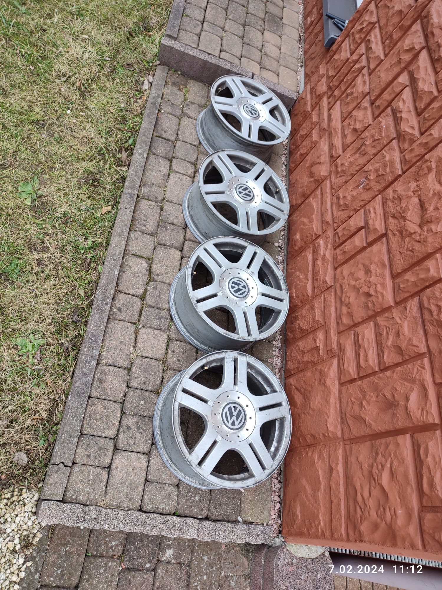 Cztery alufelgi VW Passat 16" 5x112 Rzeszów