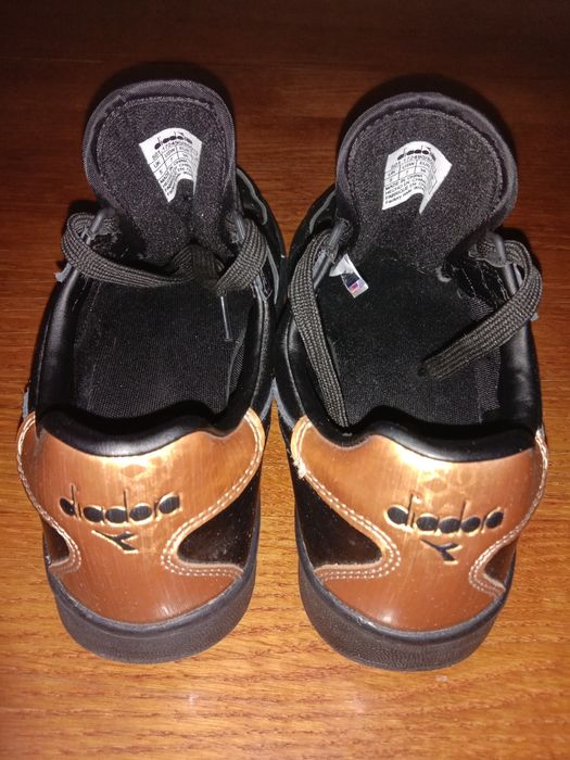 Кроссовки diadora женские оригинал в отличном состоянии