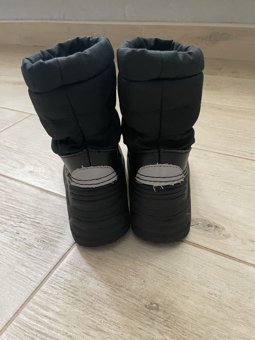 Зимове взуття Reima + H&M, 29 розмір, вигідно