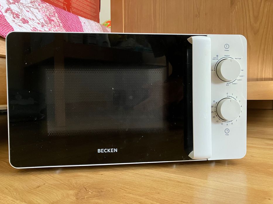 Microondas Becken para peças