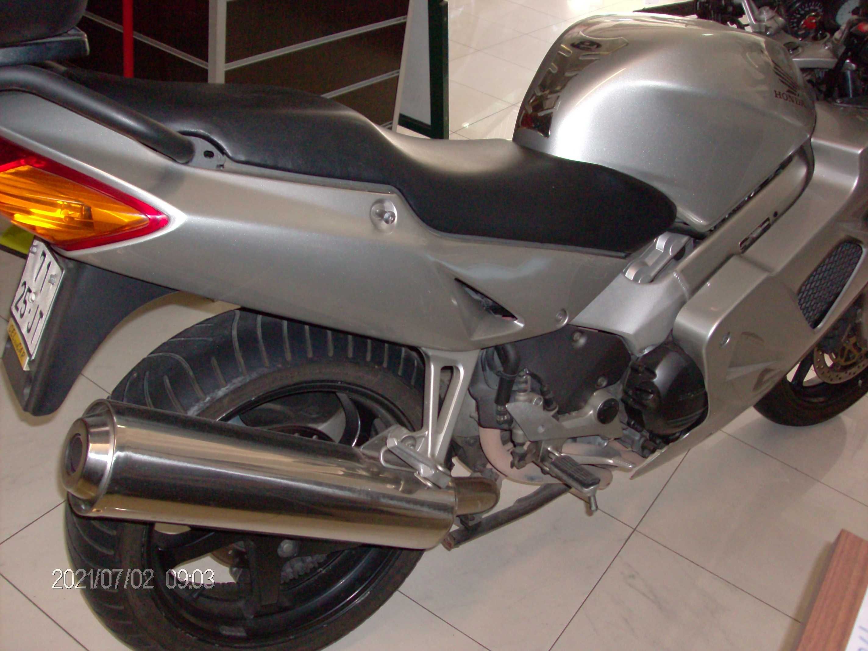 Vendo Moto Honda VFR 800 FI  como  Nova