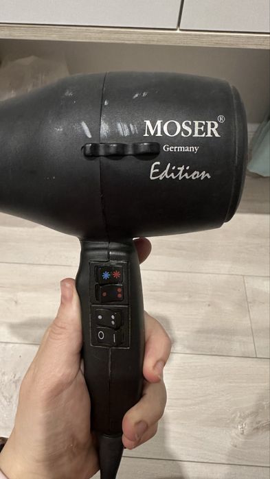 Професійний фен Mozer Edition