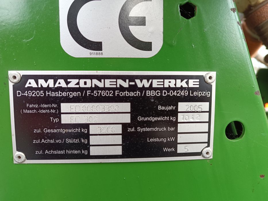 Siewnik do kukurydzy Amazone ED 302 contour talerzowy 4 rzędy zamiana
