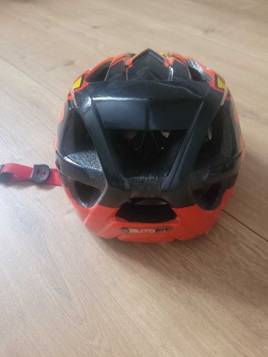 kask rowerowy Lazer