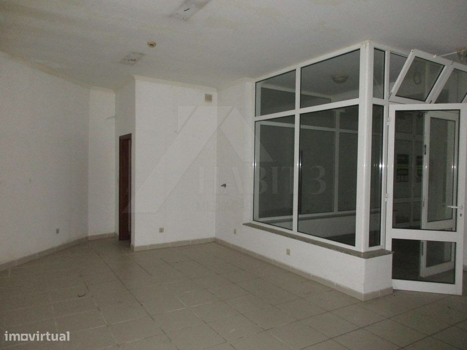 Loja para comércio e serviços