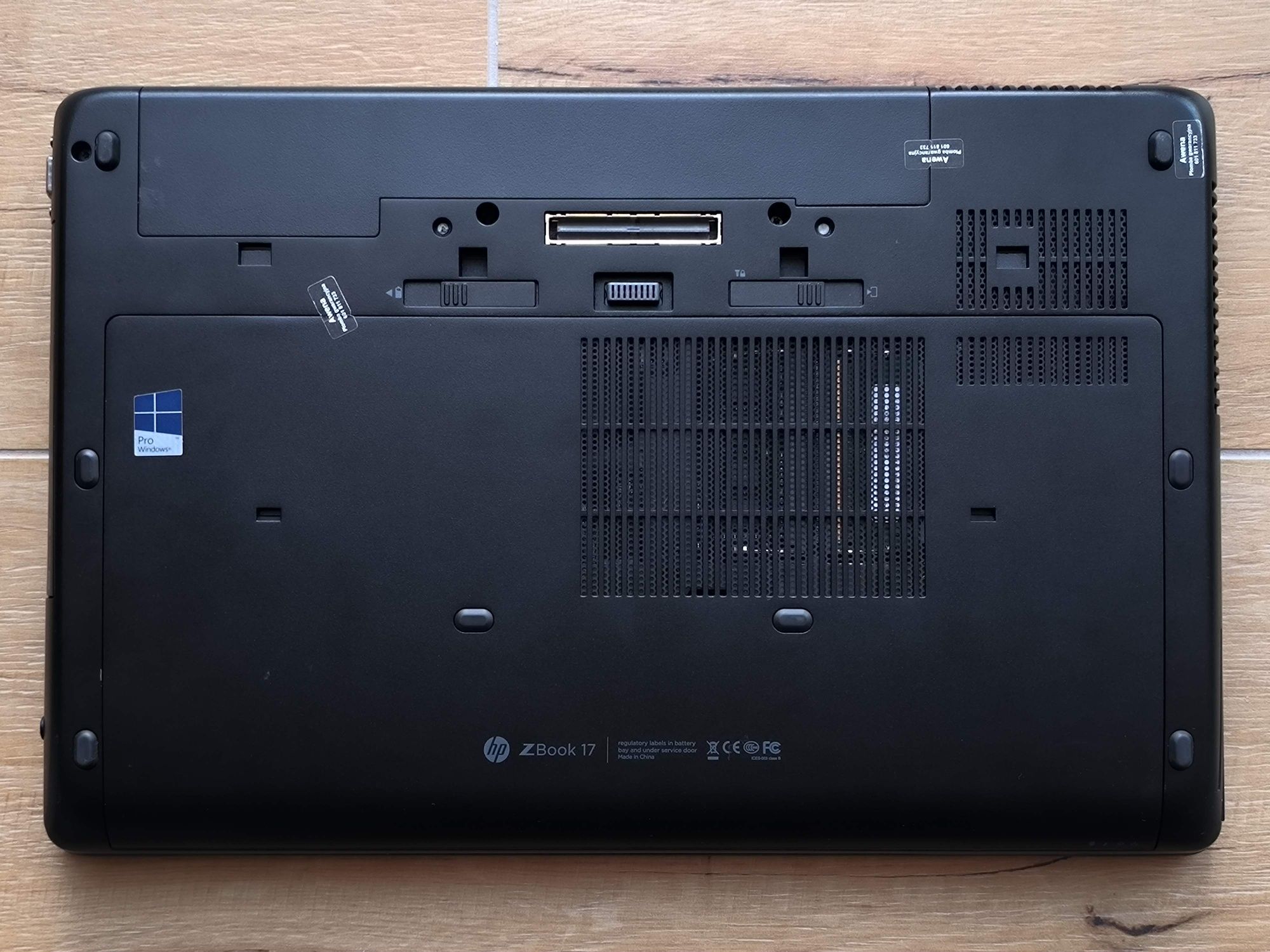 Laptop HP ZBook 17 G2 | i7 | 16GB RAM | 1,1TB | 17,3” | Windows 10 Pro