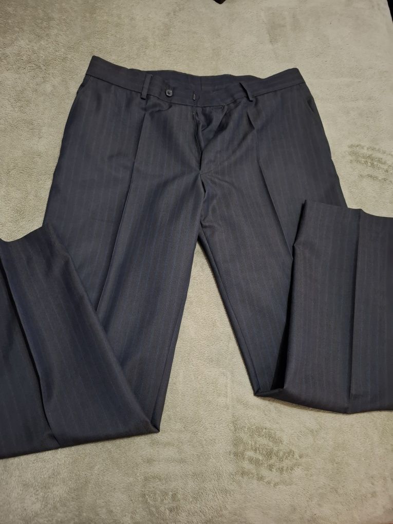 Fato Cinzento Suits Inc, como novo, tamanho 52/45