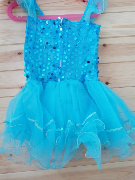 Niebieska sukienka z cekinami 110- strój Elsa, bal przebierańców-NOWA