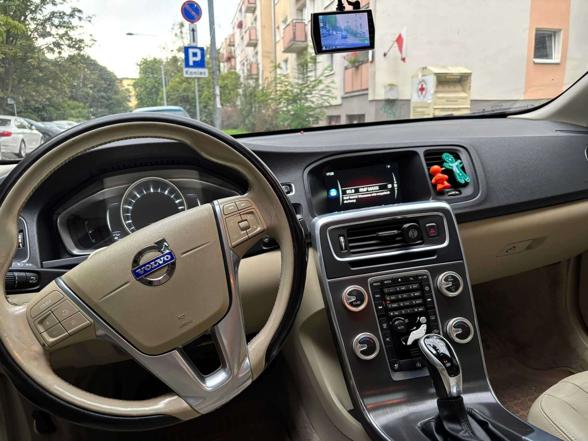 Volvo S60 II 2.0 T5