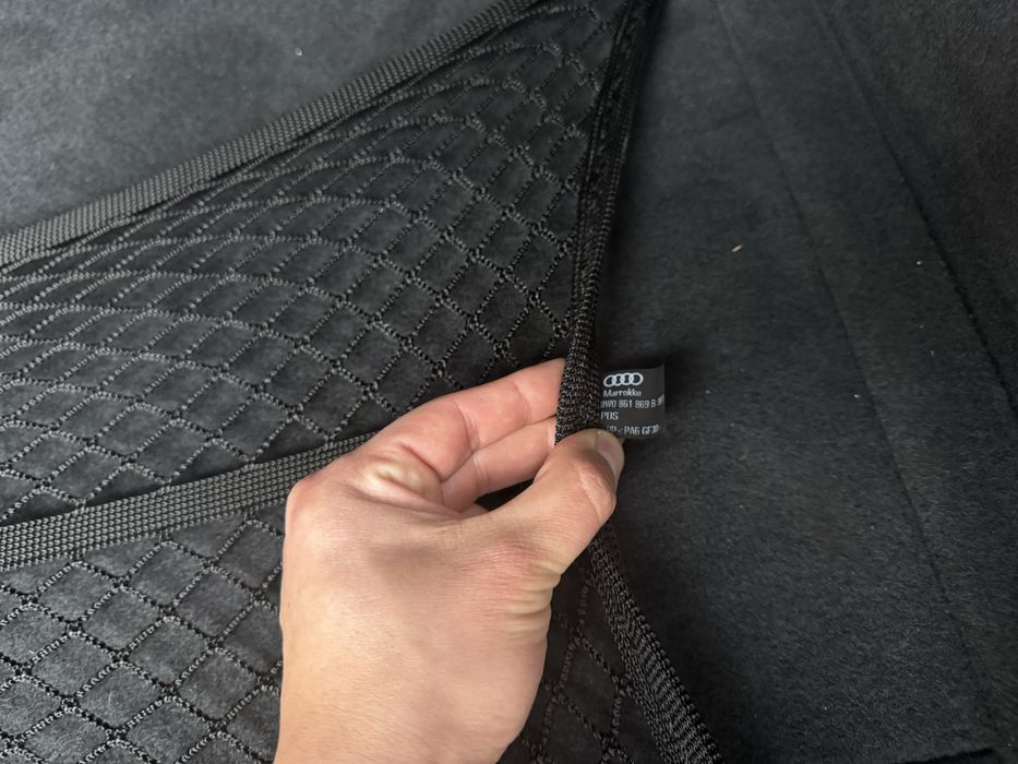 Сітка в багажник Audi Volkswagen Skoda 4M0065110