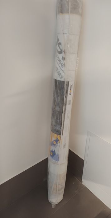 folia paroizolacyjna Isover Vario KM Duplex.