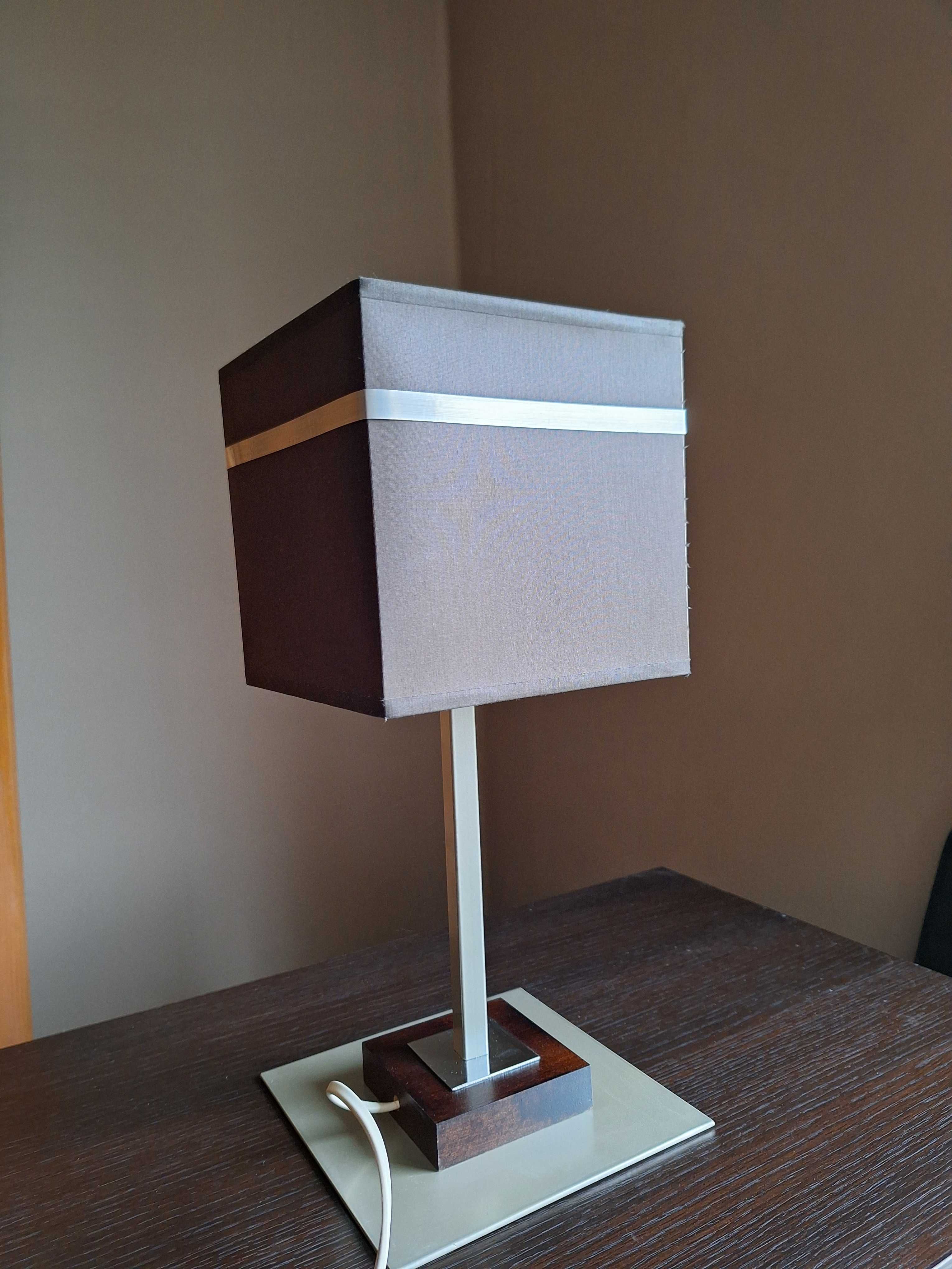 Lampa do salonu i lampka na stolik