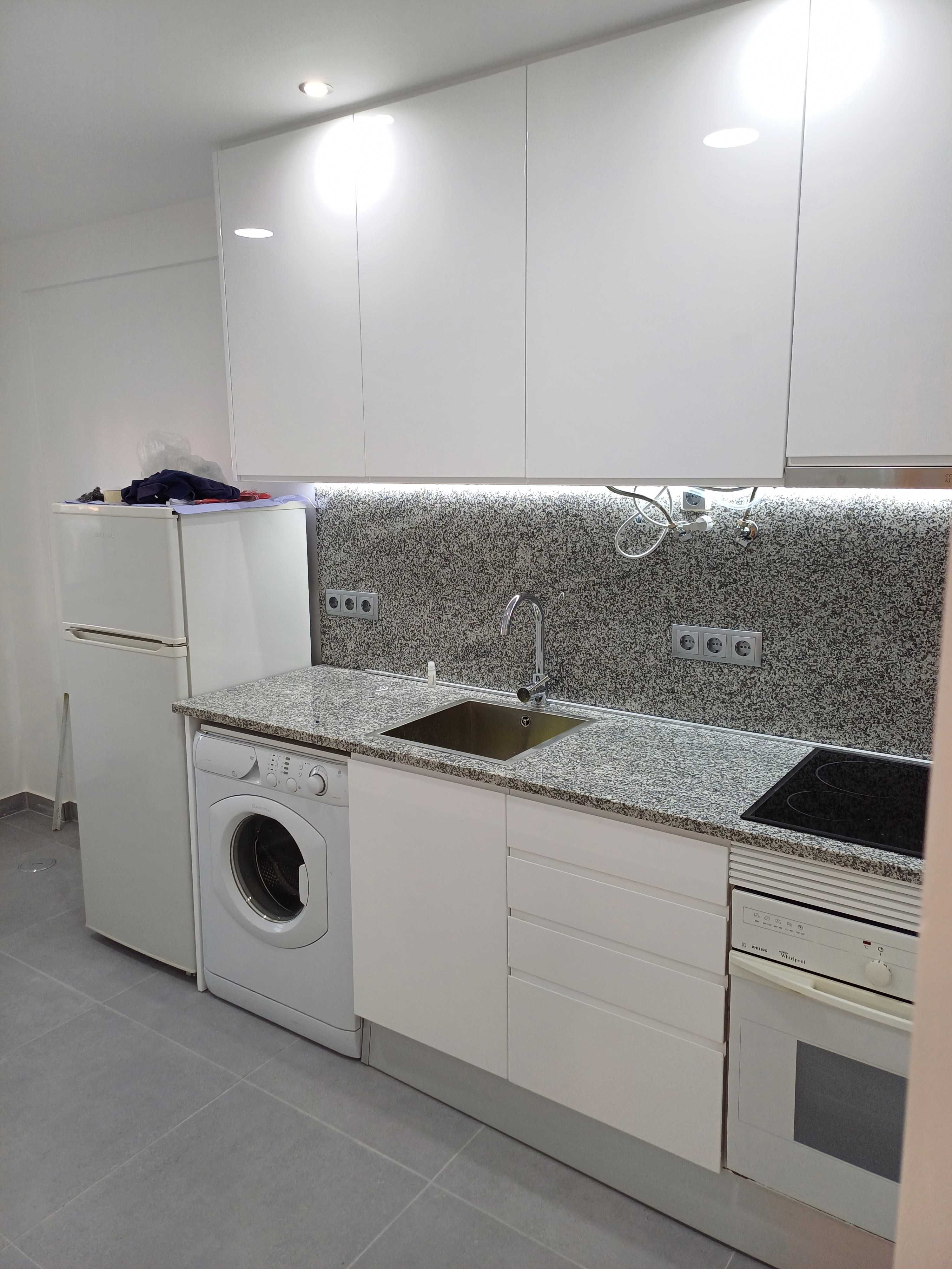 Apartamento T1 para arrendar | Totalmente remodelado