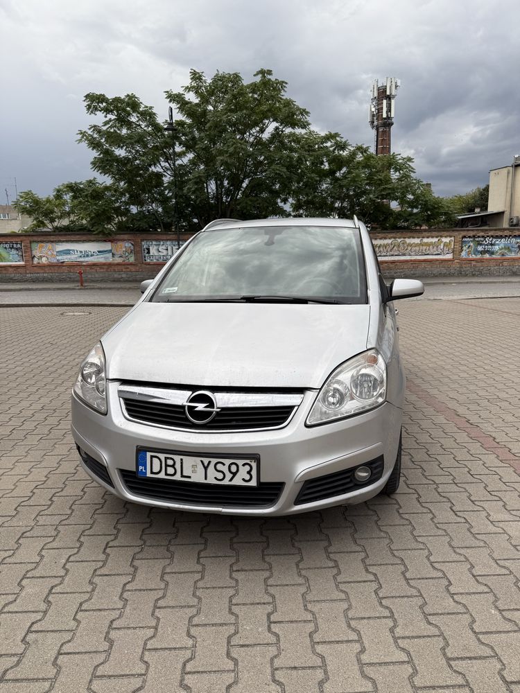 Opel Zafira 1.9 CDTI • 7-osobowy