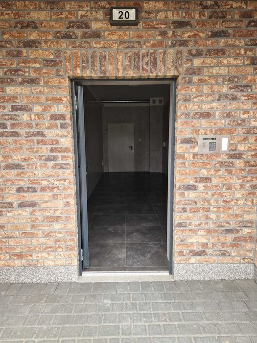 Wynajmę pomieszczenie ok. 15m2