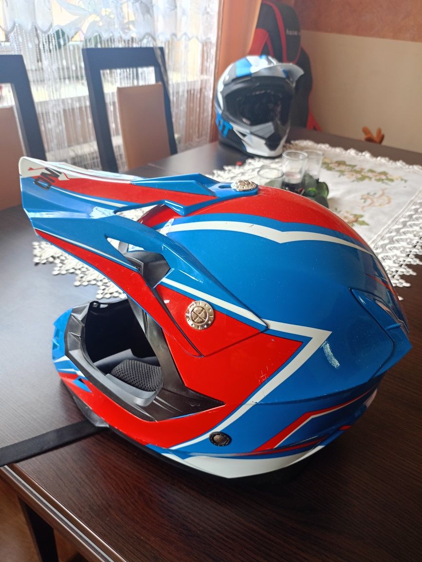Kask motocyklowy na cross, enduro, quad