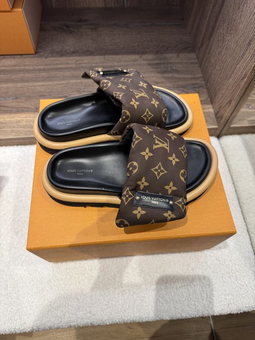 Louis Vuitton klapki LV pillow slides 37