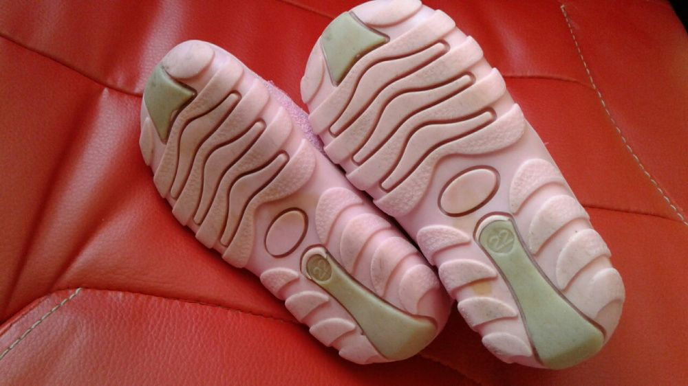 Черевички ботиночки на дівчинку