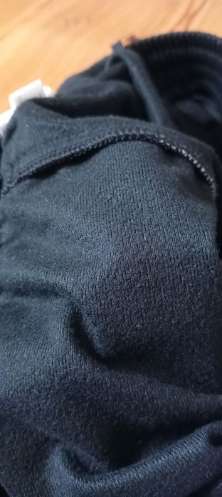 Spodnie dresowe Adidas czarne rozmiar 152