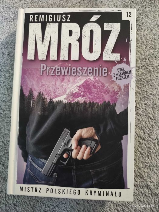 Przewieszenie - Remigiusz Mróz