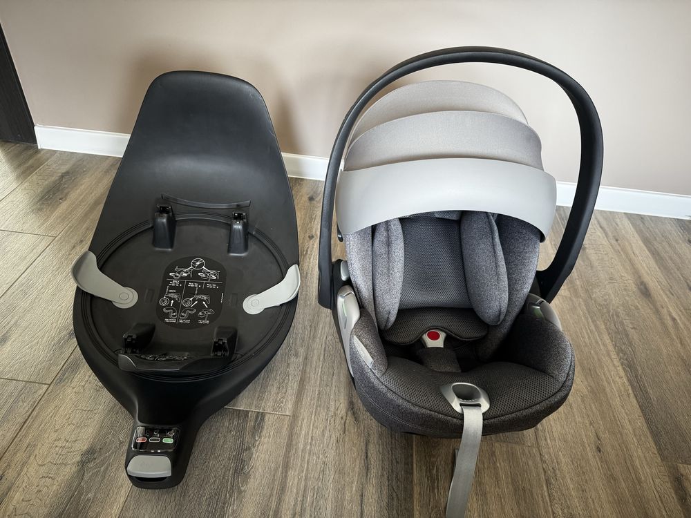 Fotelik Cybex Cloud T z baza isofix