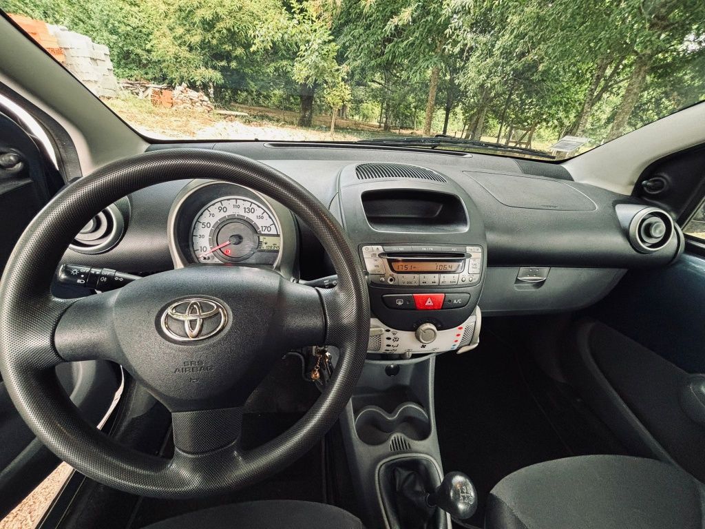Toyota Aygo 5 portas