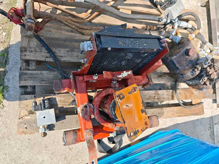 Kompletny zestaw kipra z pompą 12V i rozdzielaczem – Multicar / Unimog