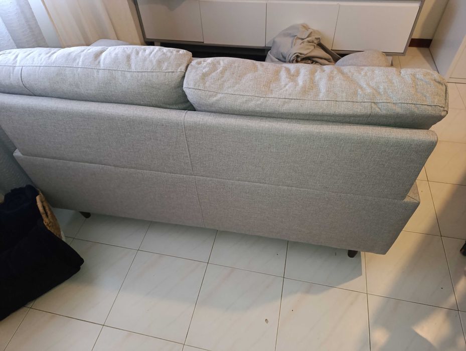 Sofá dois lugares - novo