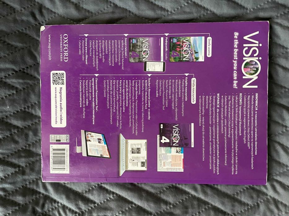 Vision 4 Workbook zakres podstawowy i rozszerzony. UZUPEŁNIONY