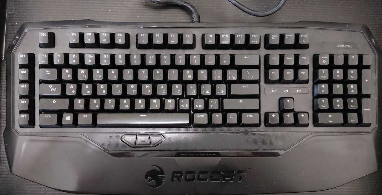 Механическая клавиатура Roccat Ryos MK Pro Cherry MX Brown