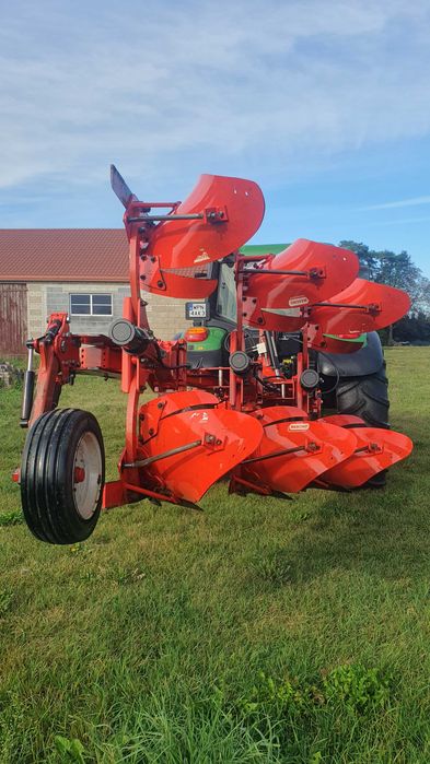 Pług obrotowy 3 skibowy maschio 2014r. ( kverneland )